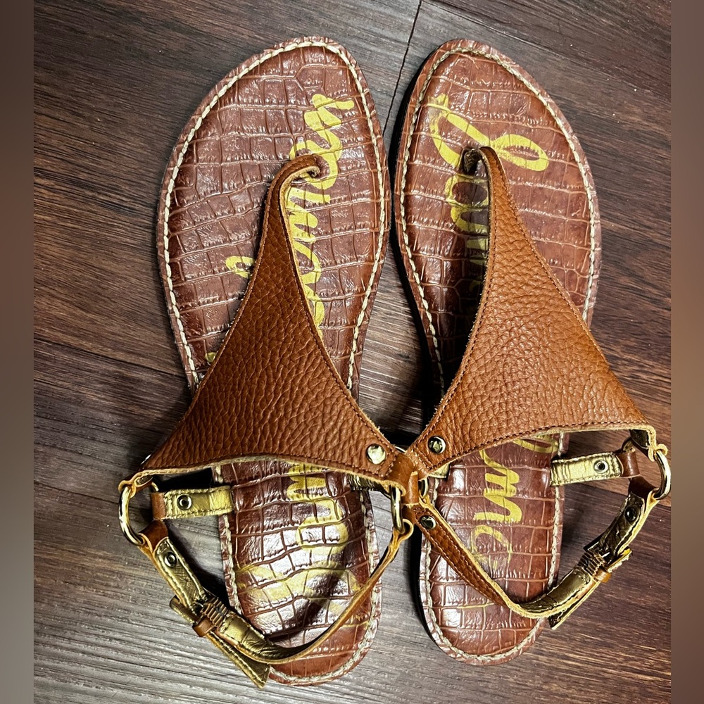 Sam Edelman Saddle Brown Greta Tumbled Leather Open Toe Sandals. Size 9